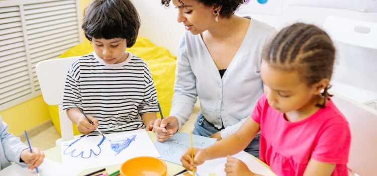 Ontdek de Magie van Handvaardigheid: Creativiteit en Motoriek bij Kinderen